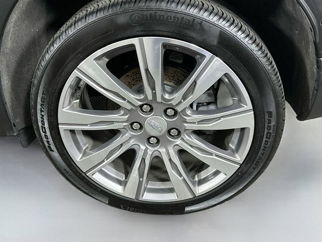 Used 2023 Cadillac XT4 Premium Luxury w/ Sun And Sound Package AWD/4WD image 32