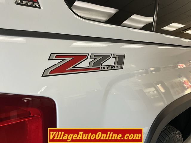 Used 2017 Chevrolet Silverado 1500 LTZ Z71 w/ LTZ Plus Package AWD/4WD image 29