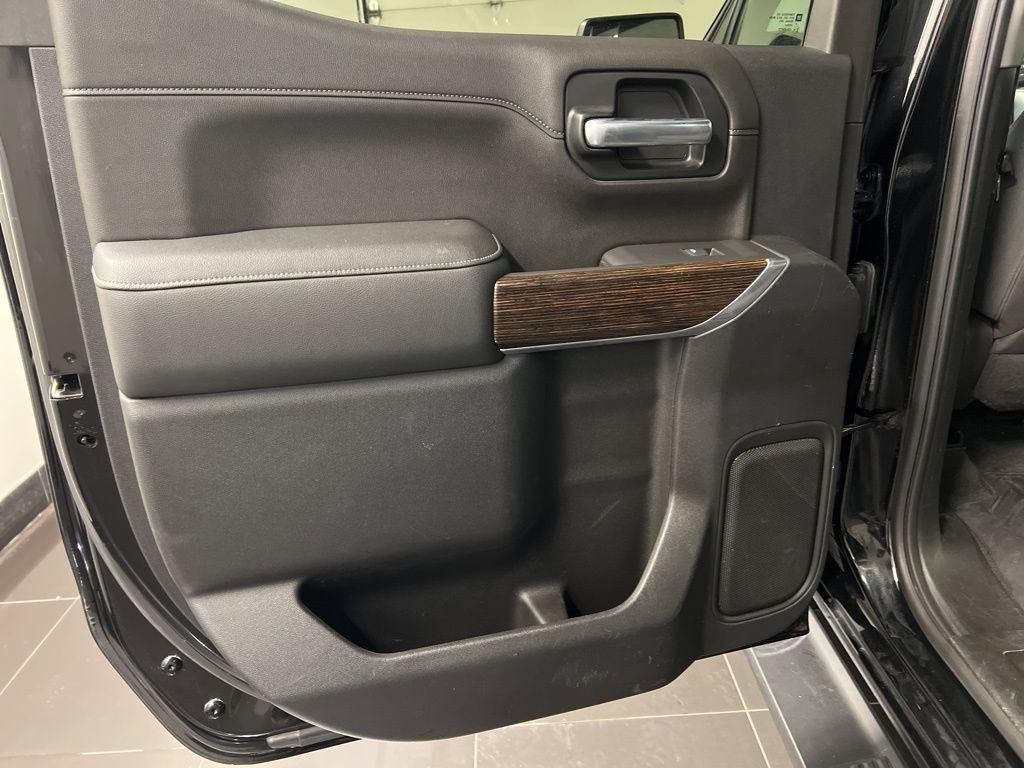 Used 2020 GMC Sierra 1500 Elevation image 32
