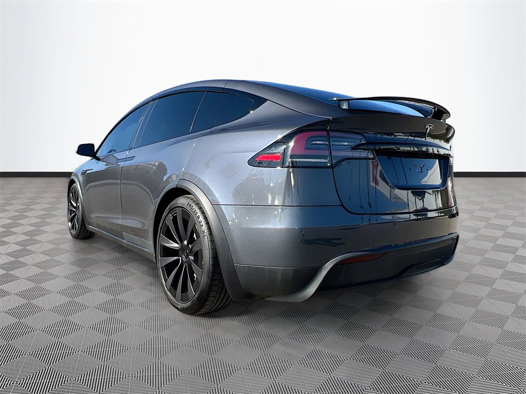 Used 2022 Tesla Model X Plaid image 5