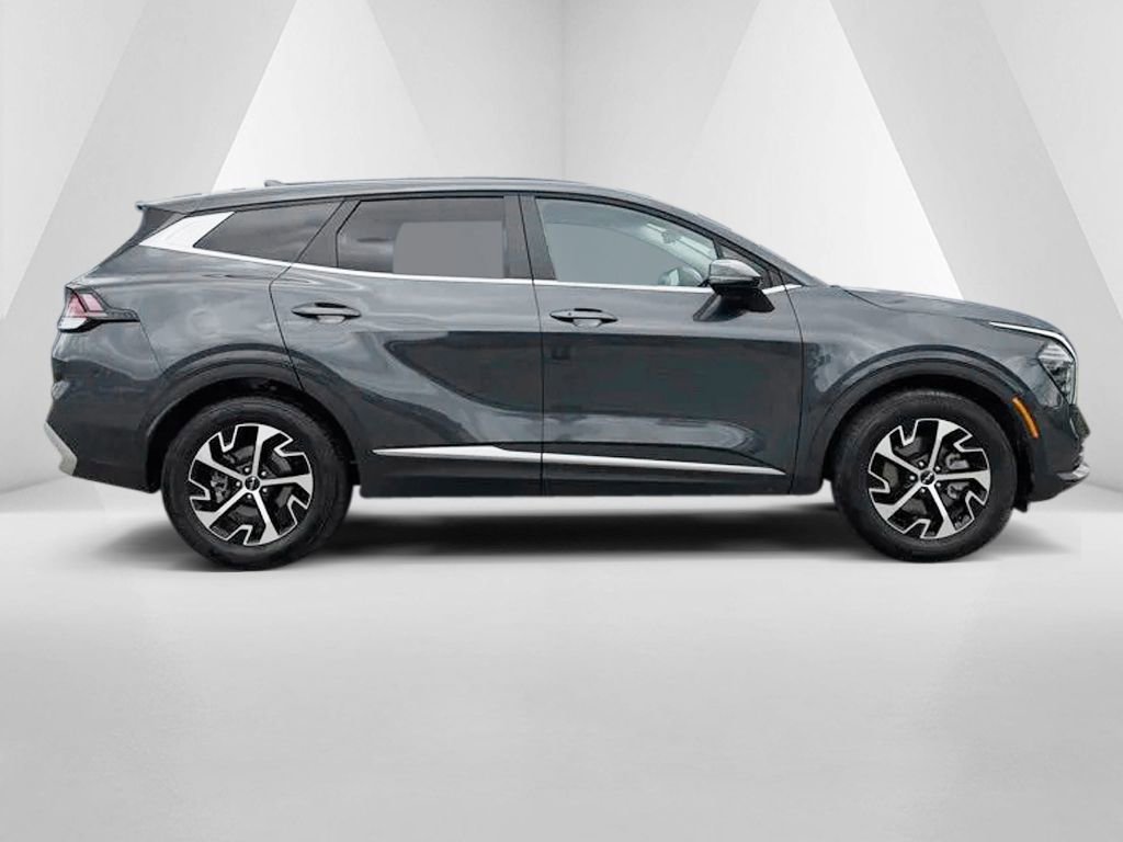 Used 2024 Kia Sportage EX FWD image 8