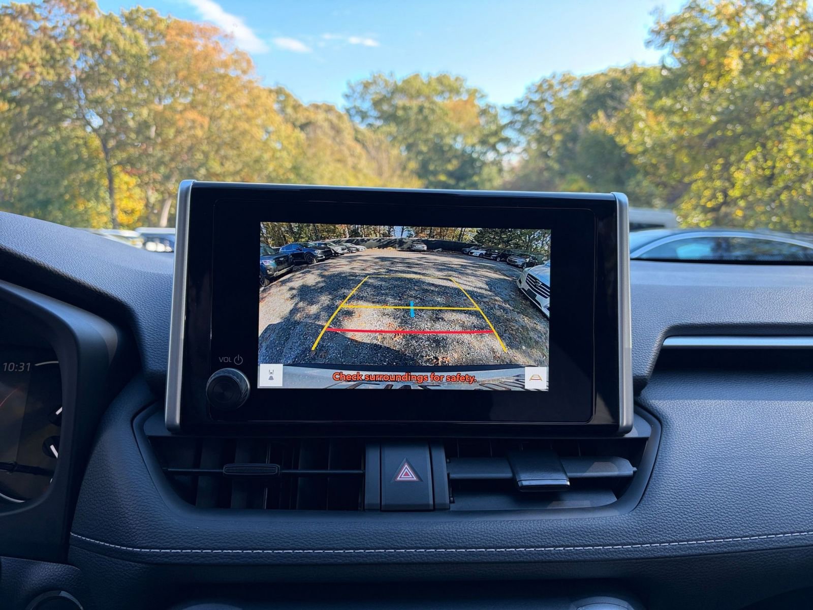 Used 2025 Toyota RAV4 XLE image 17