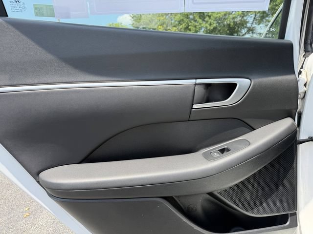 Used 2025 Hyundai Sonata SEL FWD image 23