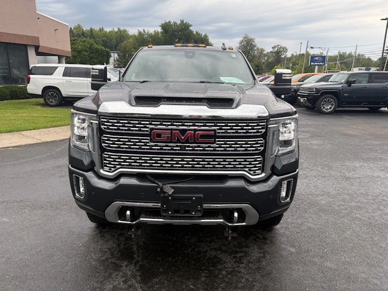 Used 2021 GMC Sierra 3500 Denali w/ Denali Ultimate Package AWD/4WD image 3