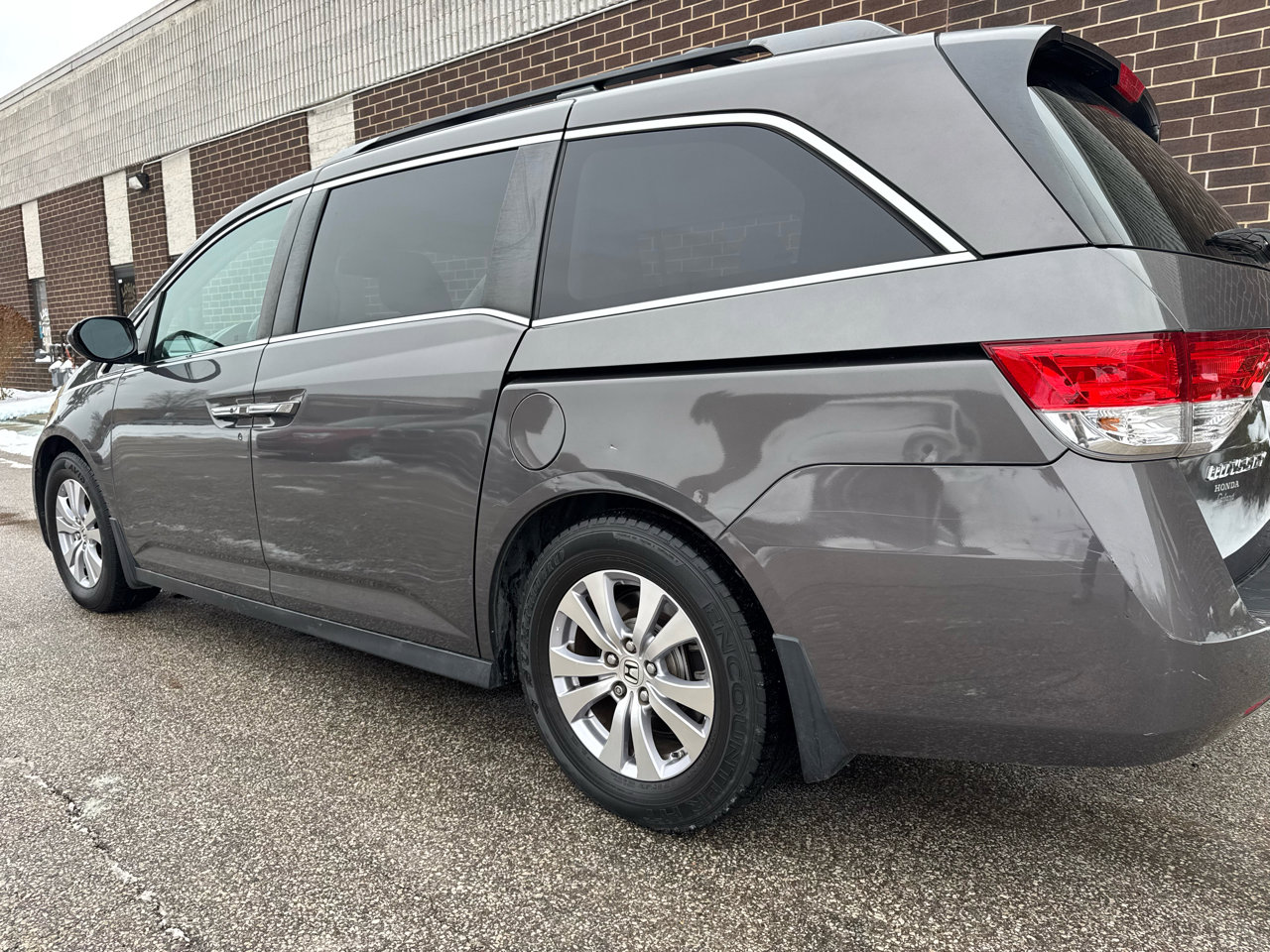 Used 2017 Honda Odyssey EX-L image 34