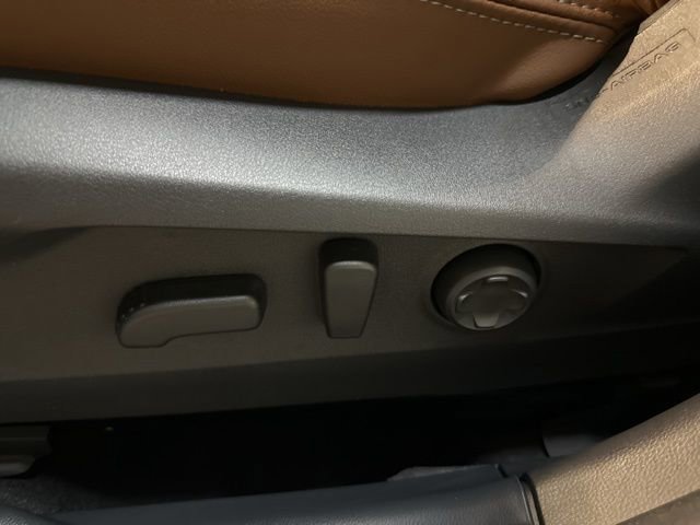 New 2025 Subaru Outback Touring XT image 15