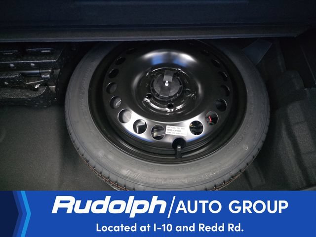 Used 2025 Buick Encore GX Preferred AWD/4WD image 28