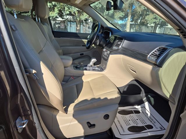 Used 2021 Jeep Grand Cherokee Limited AWD/4WD image 36