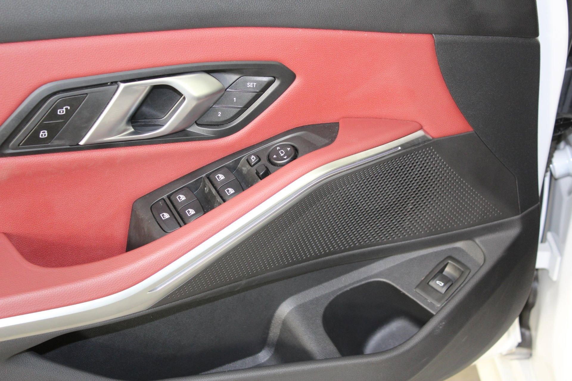 Certified 2025 BMW 330i xDrive Sedan image 23