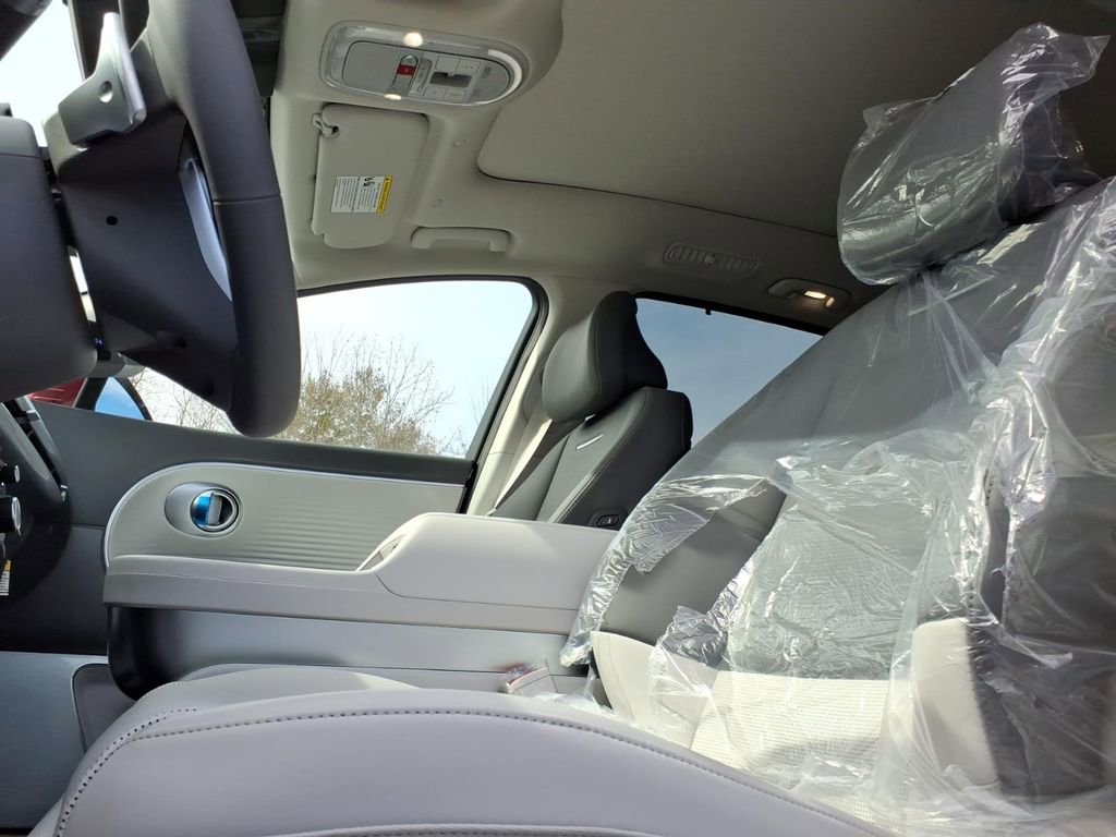 New 2026 Hyundai Ioniq 9 Limited image 14