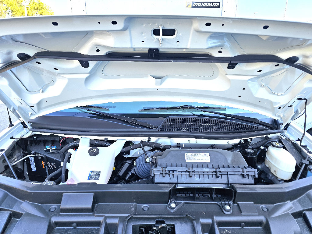 New 2025 GMC Savana 3500 w/ Power Convenience Package RWD image 12