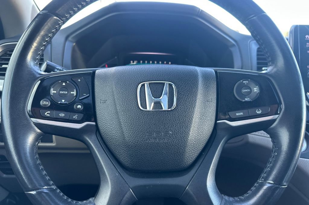 Used 2018 Honda Odyssey Touring image 26