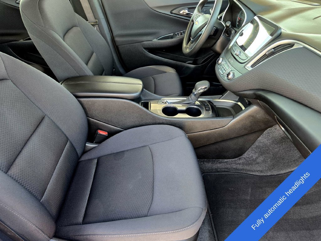 Used 2024 Chevrolet Malibu LT FWD image 17