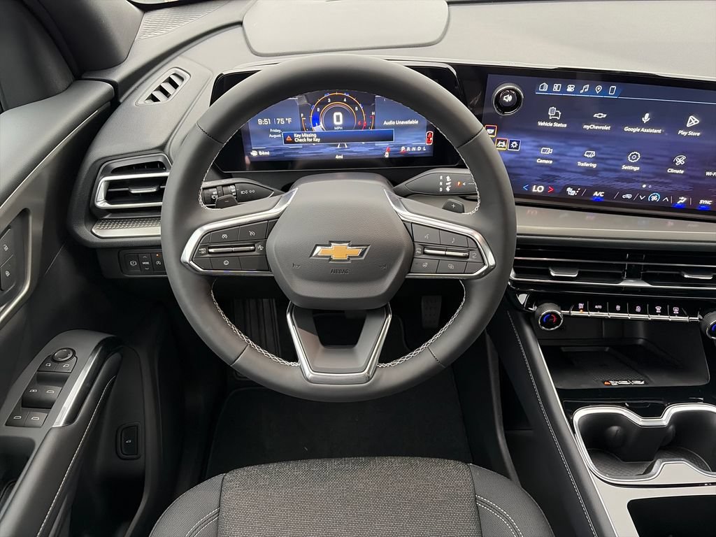 New 2027 Chevrolet Traverse LT FWD image 11