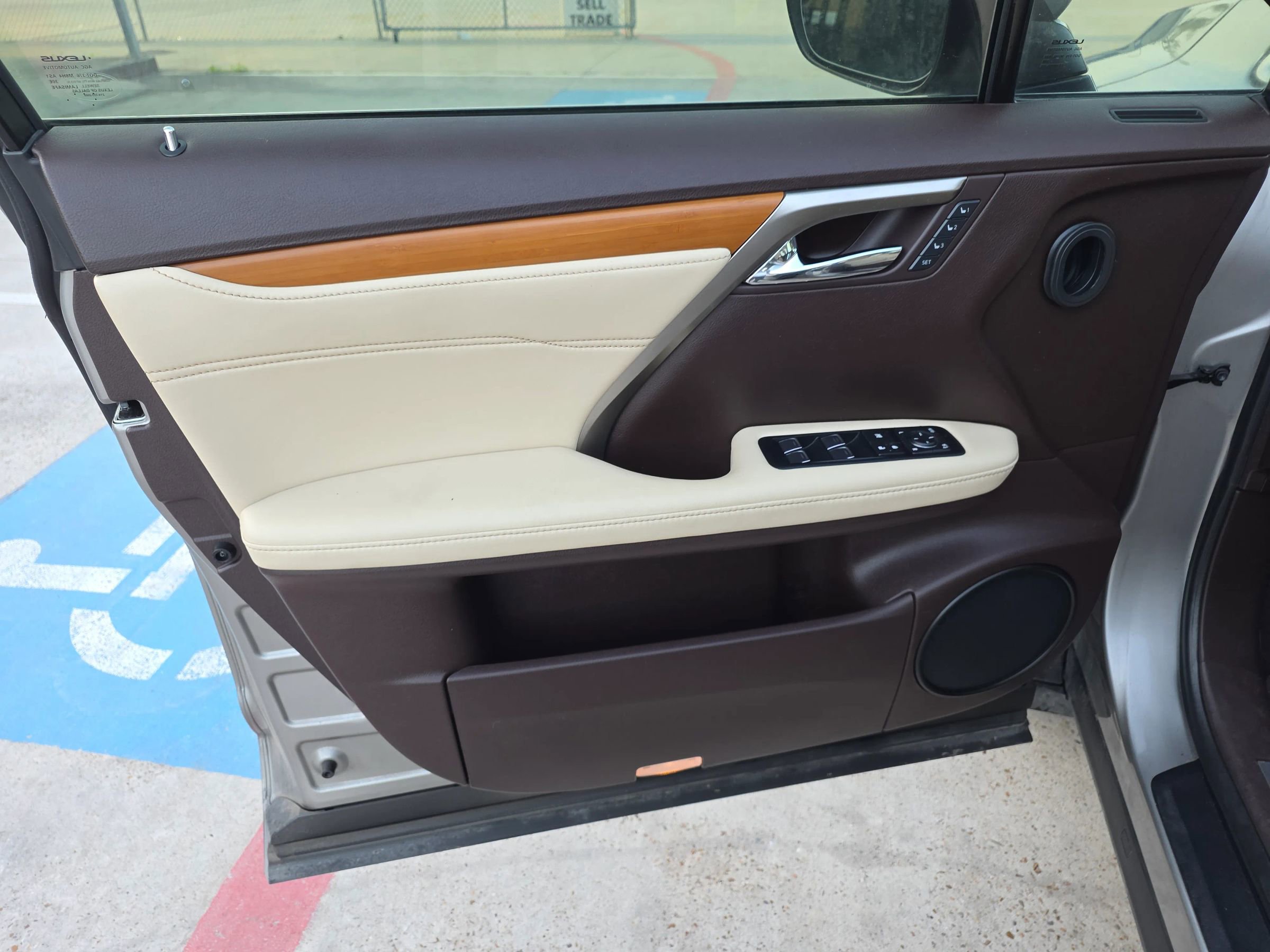 Used 2017 Lexus RX 350 F Sport image 25