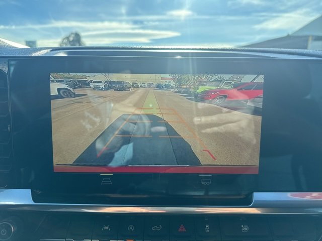 Used 2023 Chevrolet Silverado 1500 LT image 17