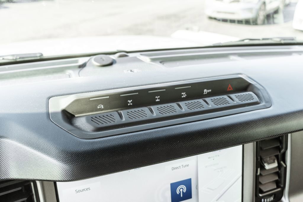 Used 2021 Ford Bronco First Edition AWD/4WD image 19