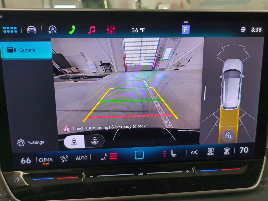 New 2026 Volkswagen Tiguan SE image 24