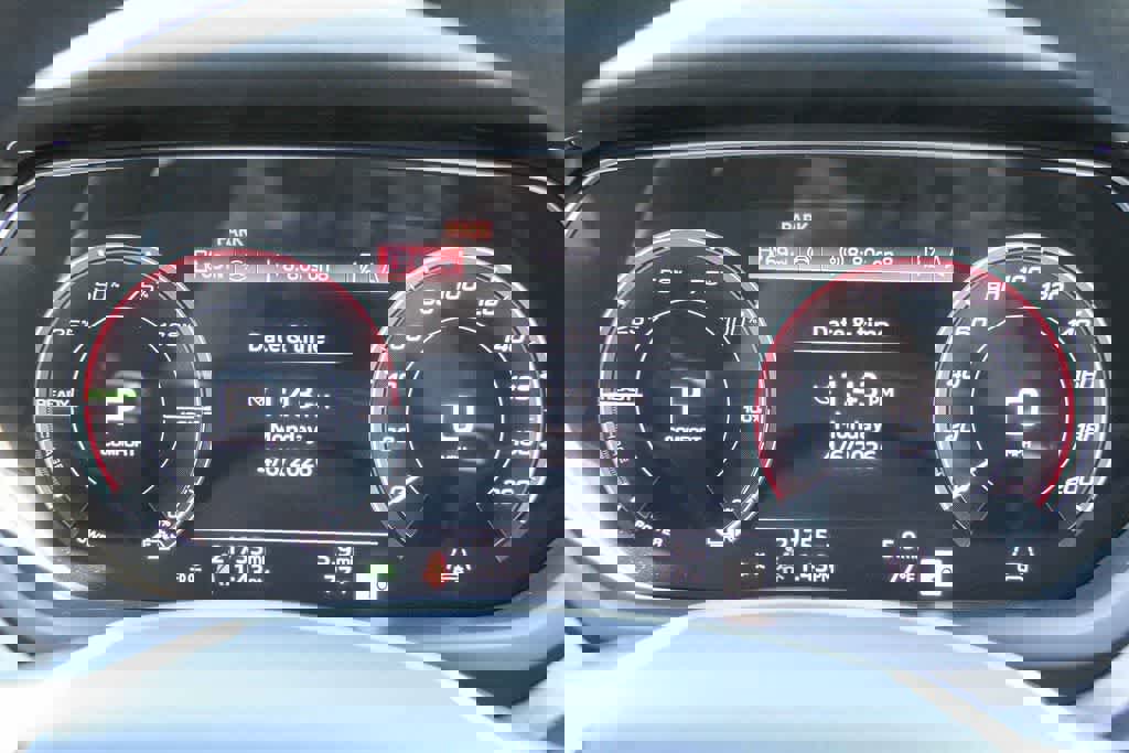 Used 2024 Audi RS e-tron GT w/ Carbon Performance Package image 24