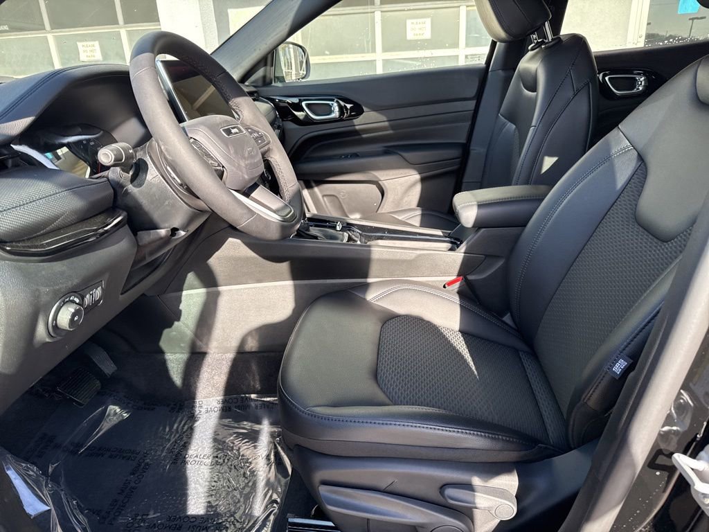New 2026 Jeep Compass Latitude image 10