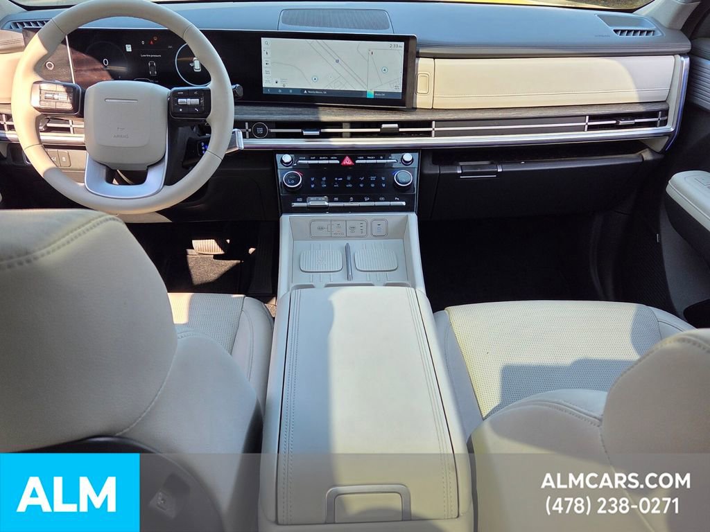 Used 2024 Hyundai Santa Fe Limited image 7