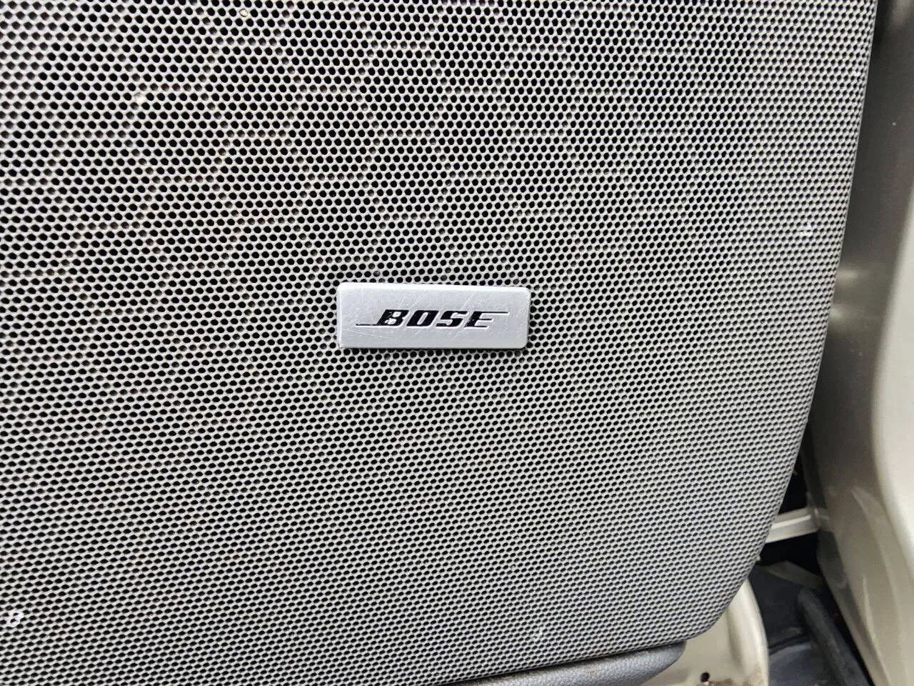 Used 2017 Cadillac XT5 Luxury w/ Driver Awareness Package AWD/4WD image 12