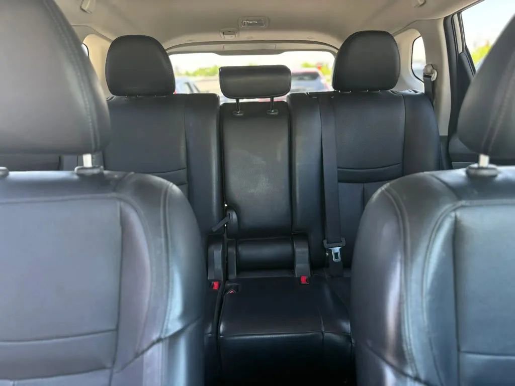 Used 2017 Nissan Rogue SL w/ SL Premium Package AWD/4WD image 17