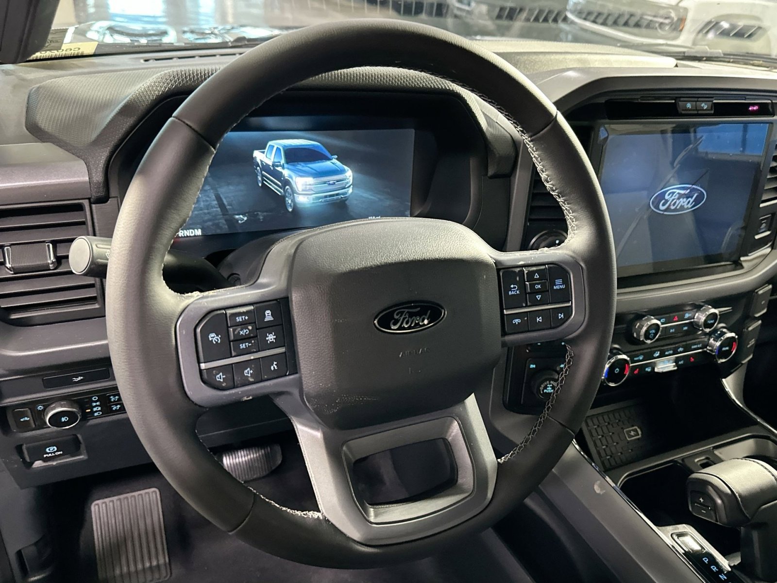 New 2026 Ford F150 XLT w/ Equipment Group 302A MID image 15