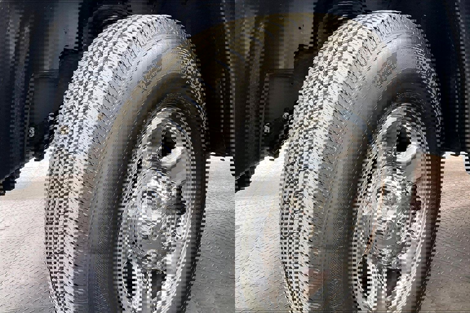 Used 2013 RAM 2500 Tradesman w/ Chrome Appearance Group image 32