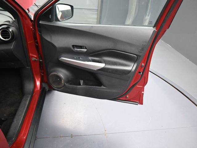 Used 2019 Nissan Kicks SR w/ SR Premium Package image 29