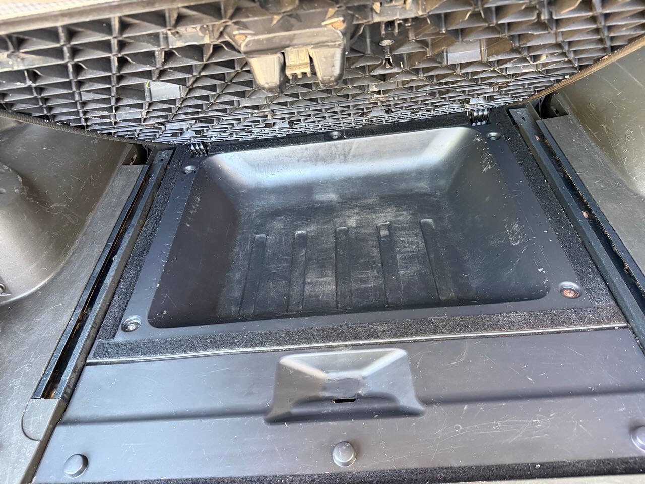 Used 2013 Nissan Xterra PRO-4X image 25