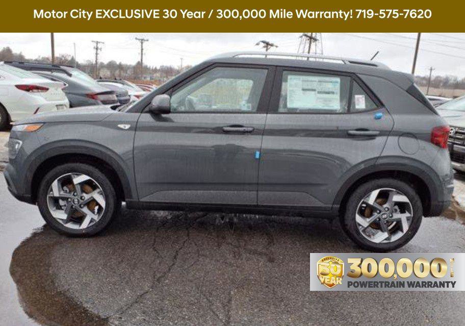 New 2025 Hyundai Venue SEL image 8