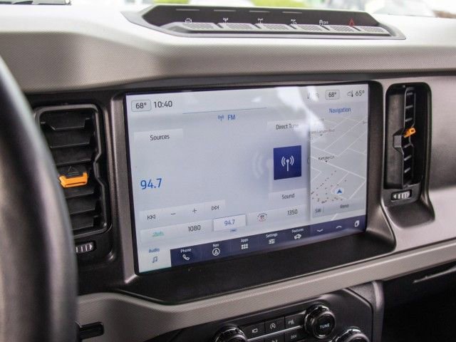 Used 2022 Ford Bronco Badlands image 16