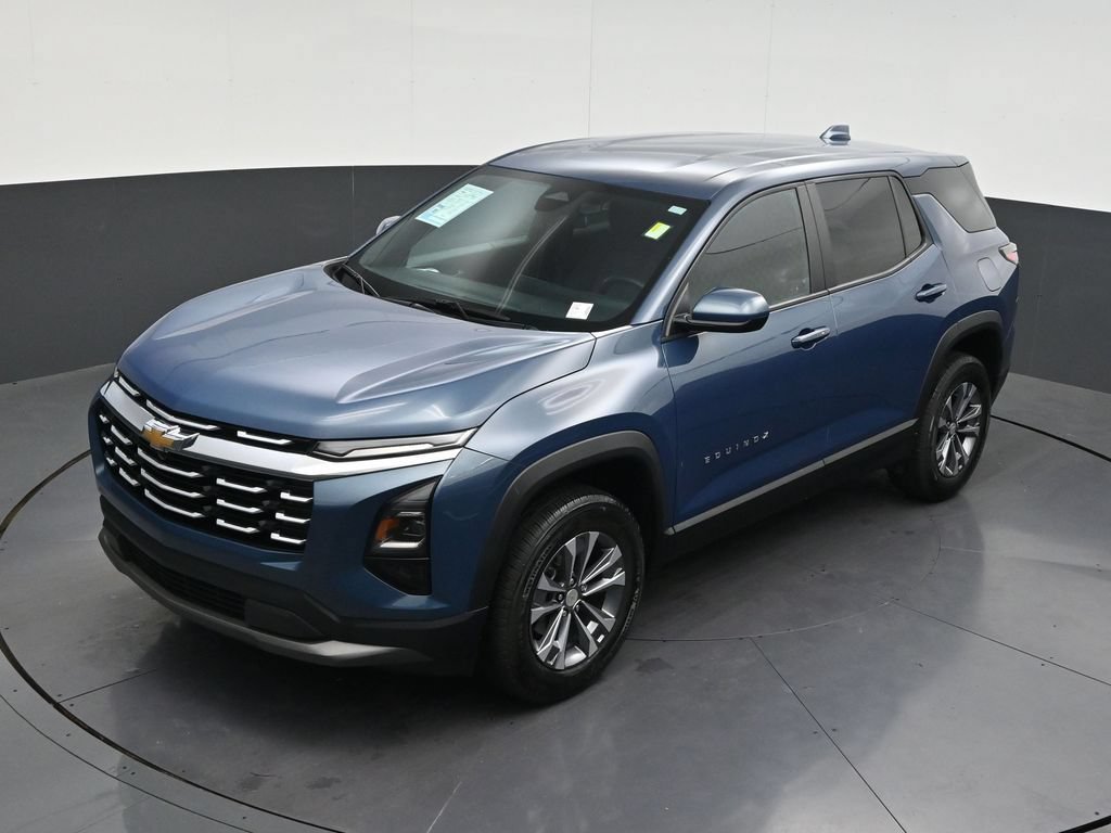 Used 2025 Chevrolet Equinox LT FWD image 15