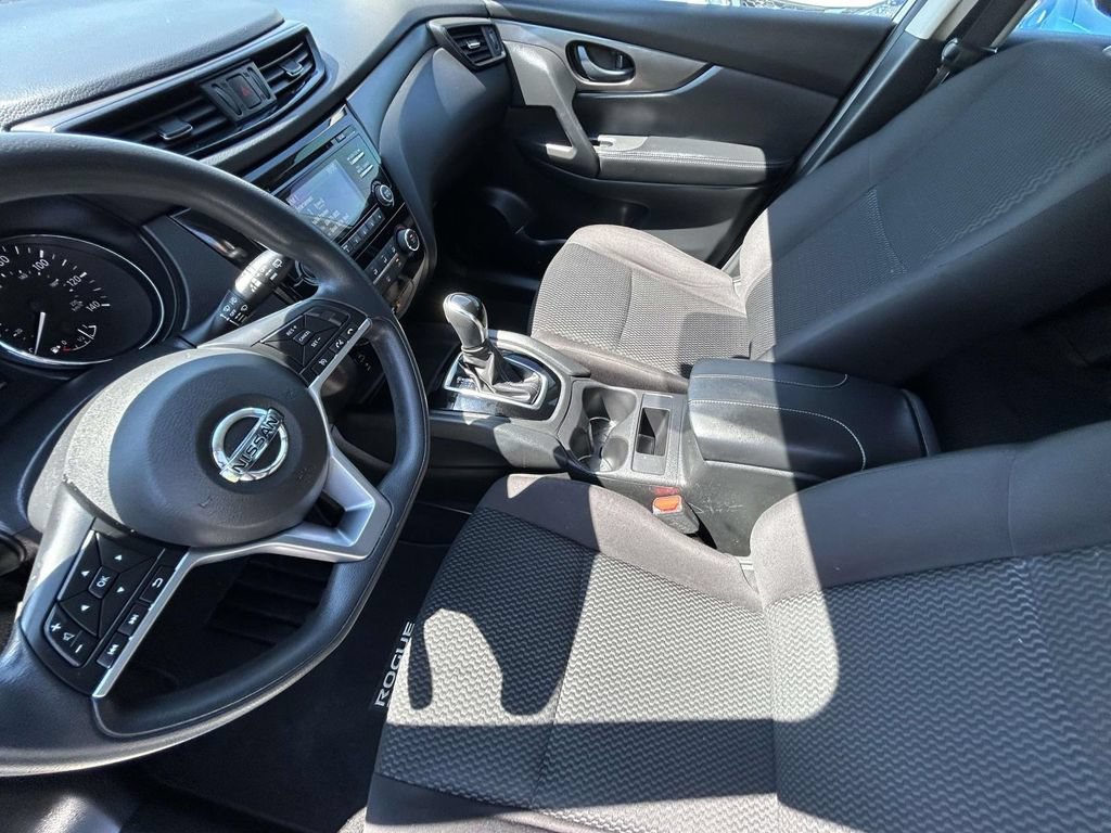 Used 2017 Nissan Rogue Sport S w/ S Appearance Package FWD image 10