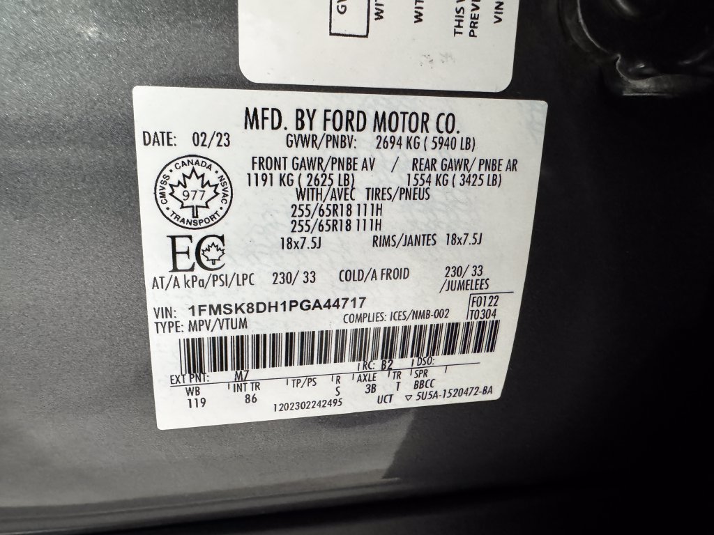 Used 2023 Ford Explorer XLT w/ Class IV Trailer Tow Package AWD/4WD image 40