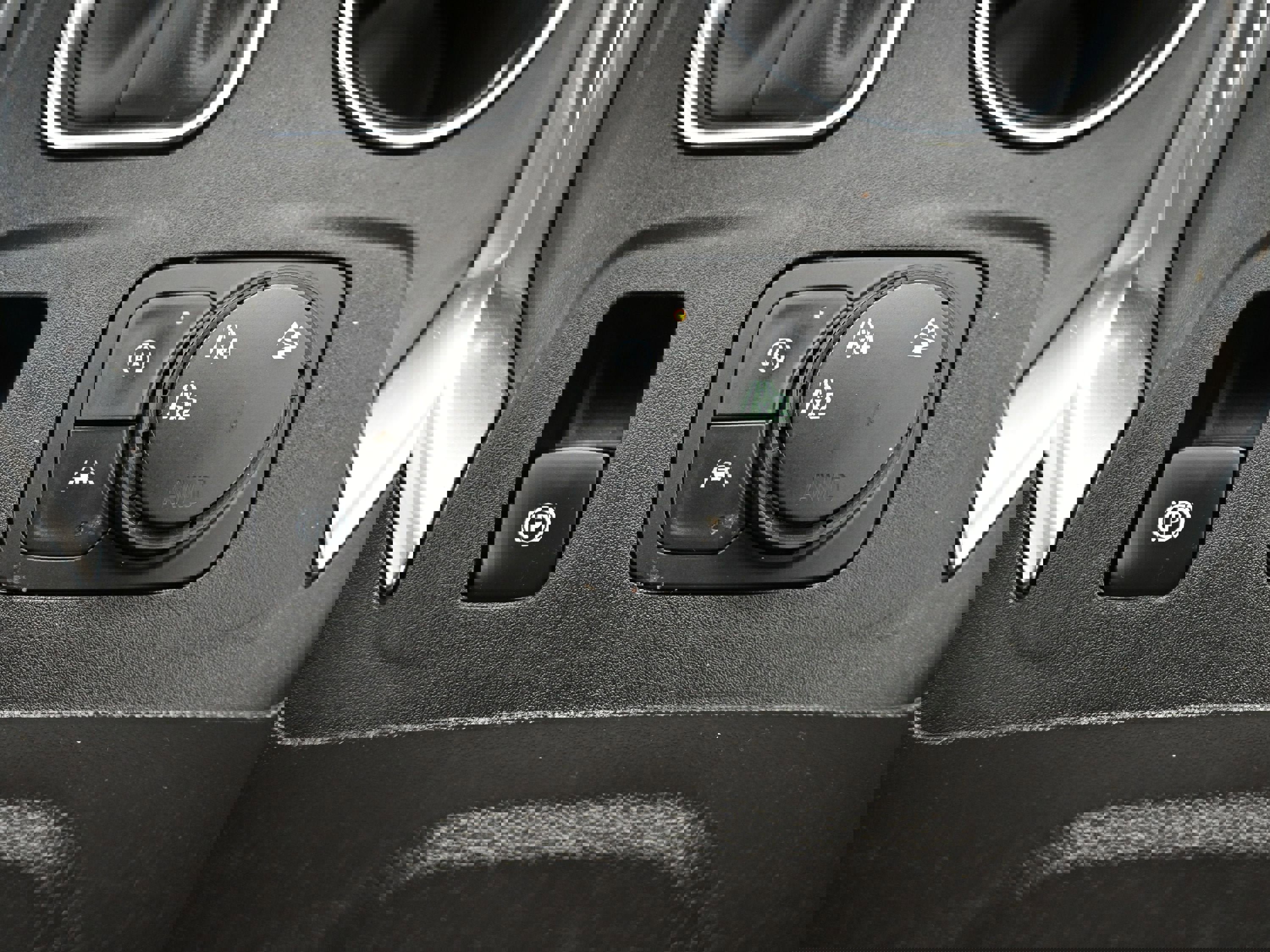 Used 2023 Chevrolet Traverse LT image 22