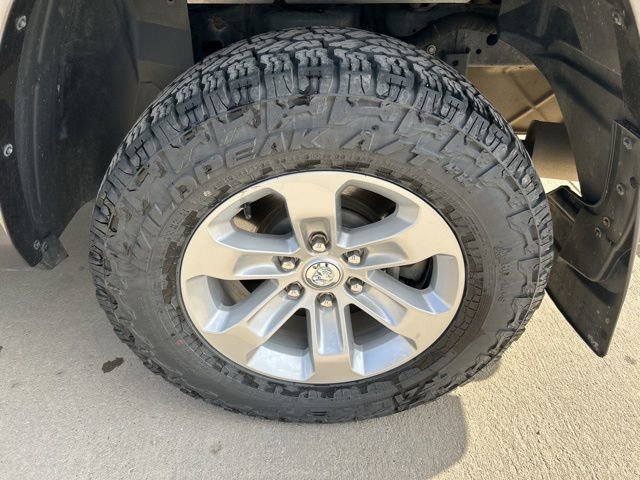 Used 2022 RAM 1500 Laramie AWD/4WD image 10