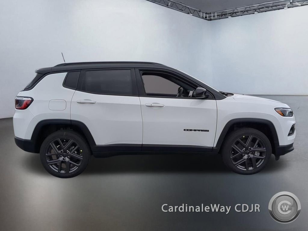 Used 2026 Jeep Compass Limited image 3