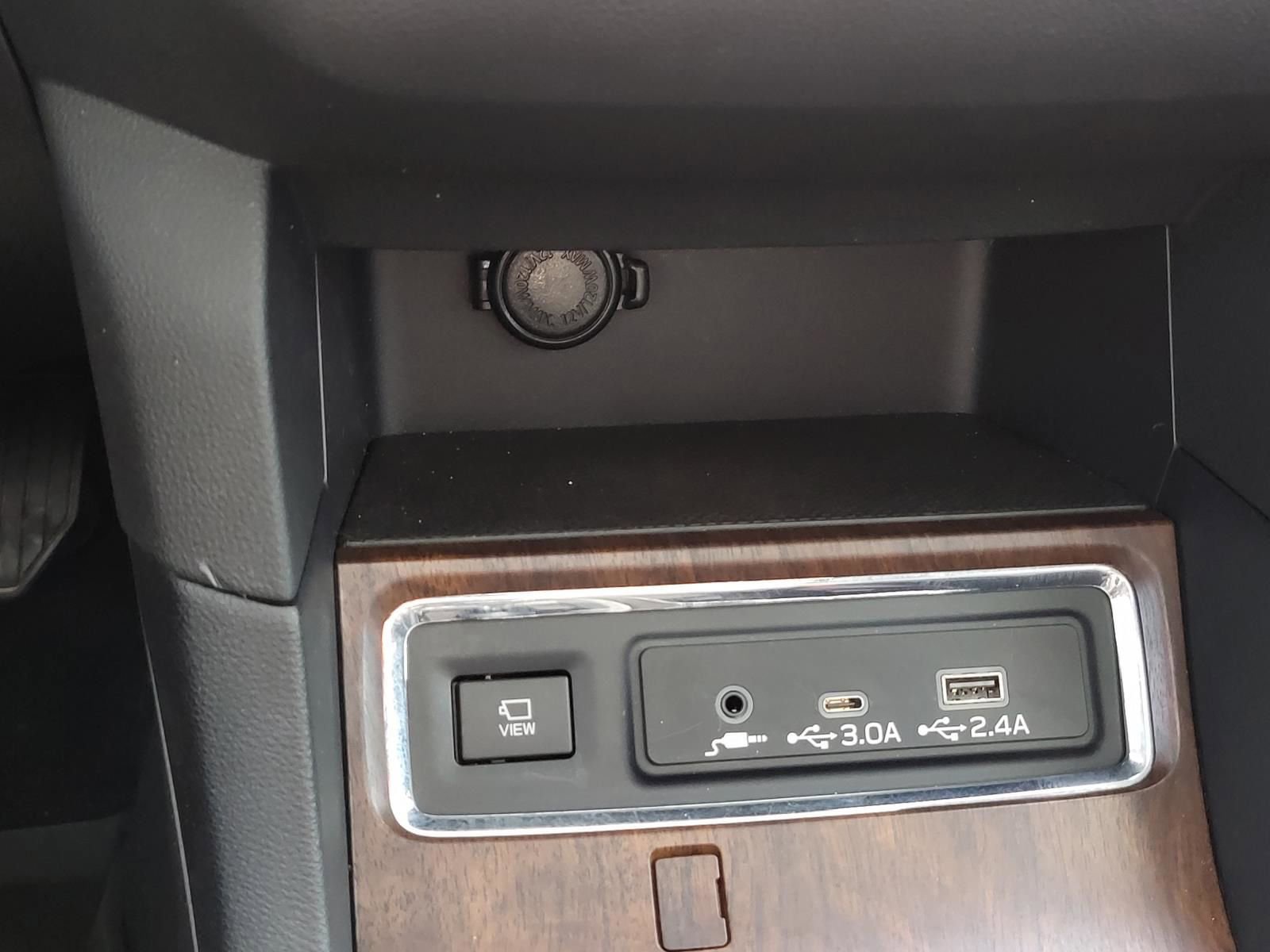 Certified 2024 Subaru Ascent Touring w/ Popular Package #2 image 29