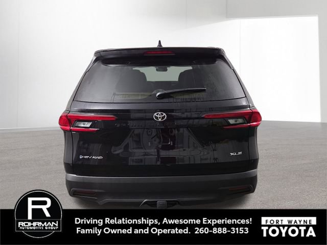 New 2026 Toyota Grand Highlander XLE image 7