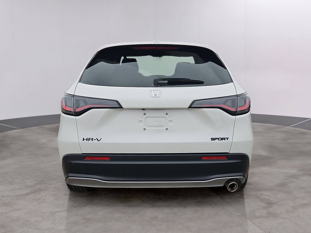 Certified 2026 Honda HR-V Sport image 5