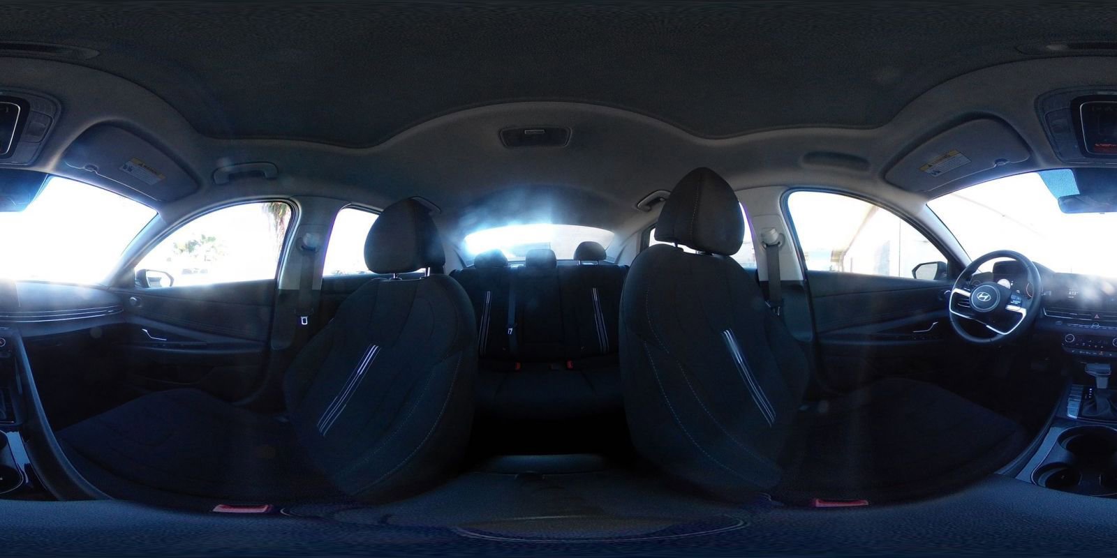 Used 2025 Hyundai Elantra SEL image 44