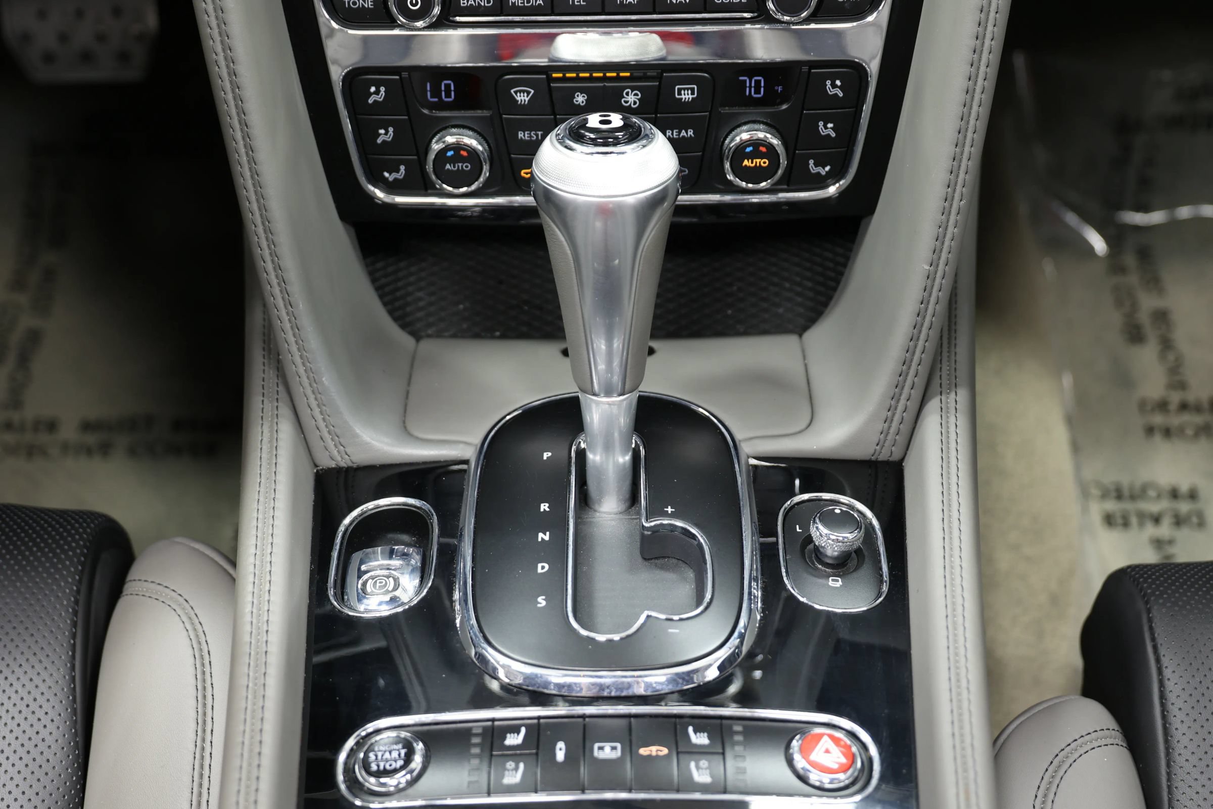Used 2018 Bentley Flying Spur S W12 AWD/4WD image 40