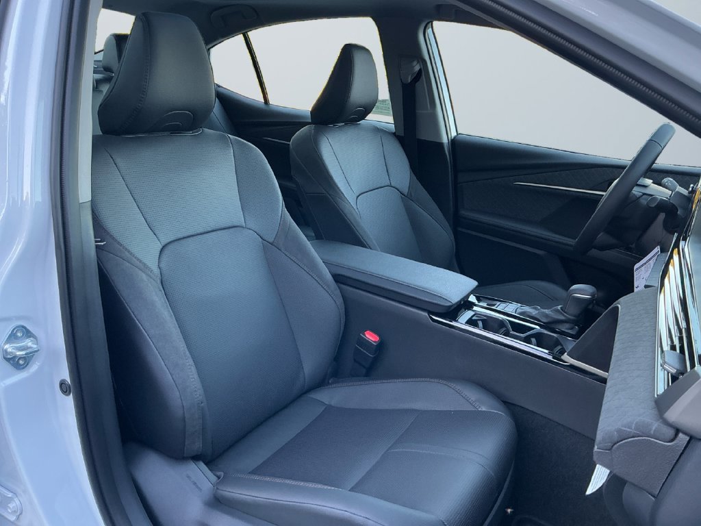 New 2026 Toyota Camry XLE w/ Premium Plus Package FWD image 16