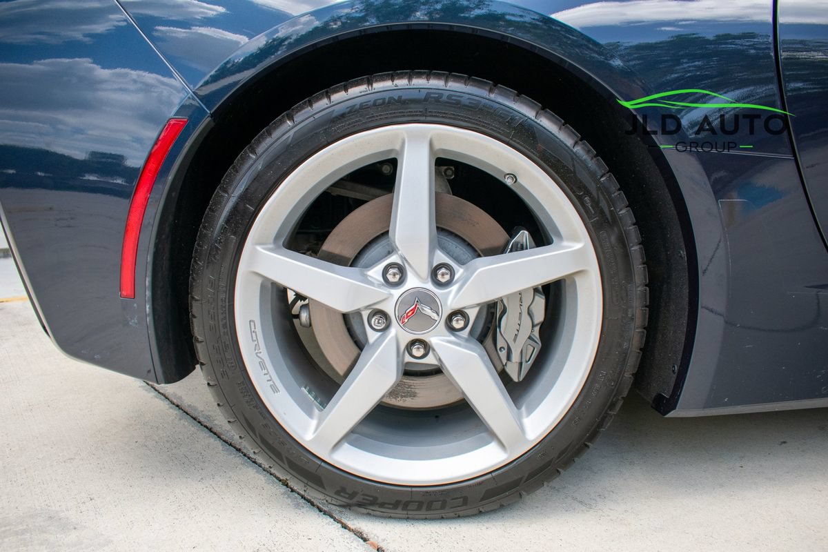 Used 2014 Chevrolet Corvette Stingray Coupe w/ 3LT Preferred Equipment Group RWD image 20