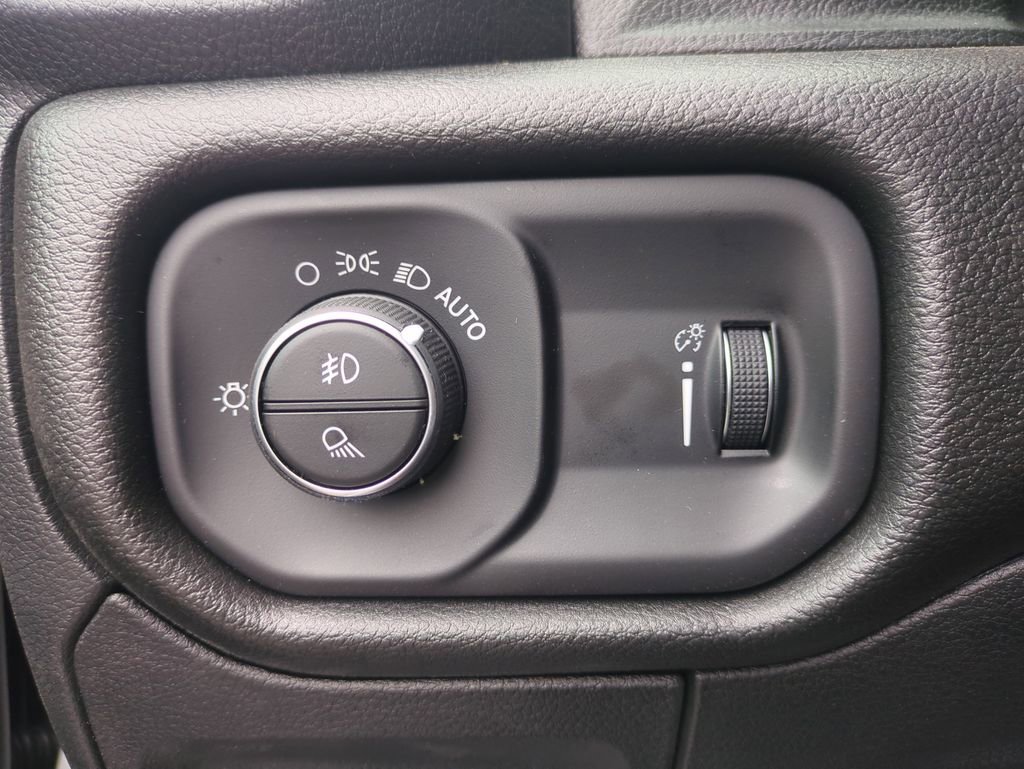 New 2026 RAM 1500 Tradesman AWD/4WD image 24