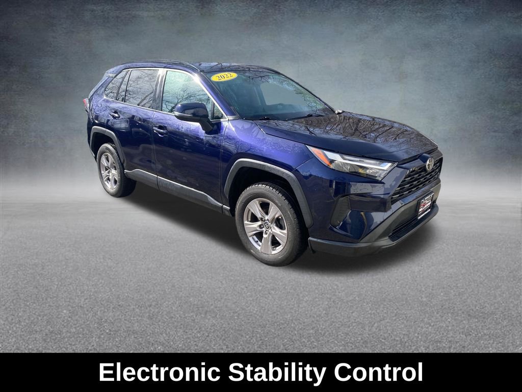 Used 2022 Toyota RAV4 XLE image 9