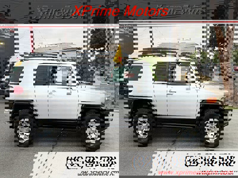 Used 2007 Toyota FJ Cruiser 4WD image 9