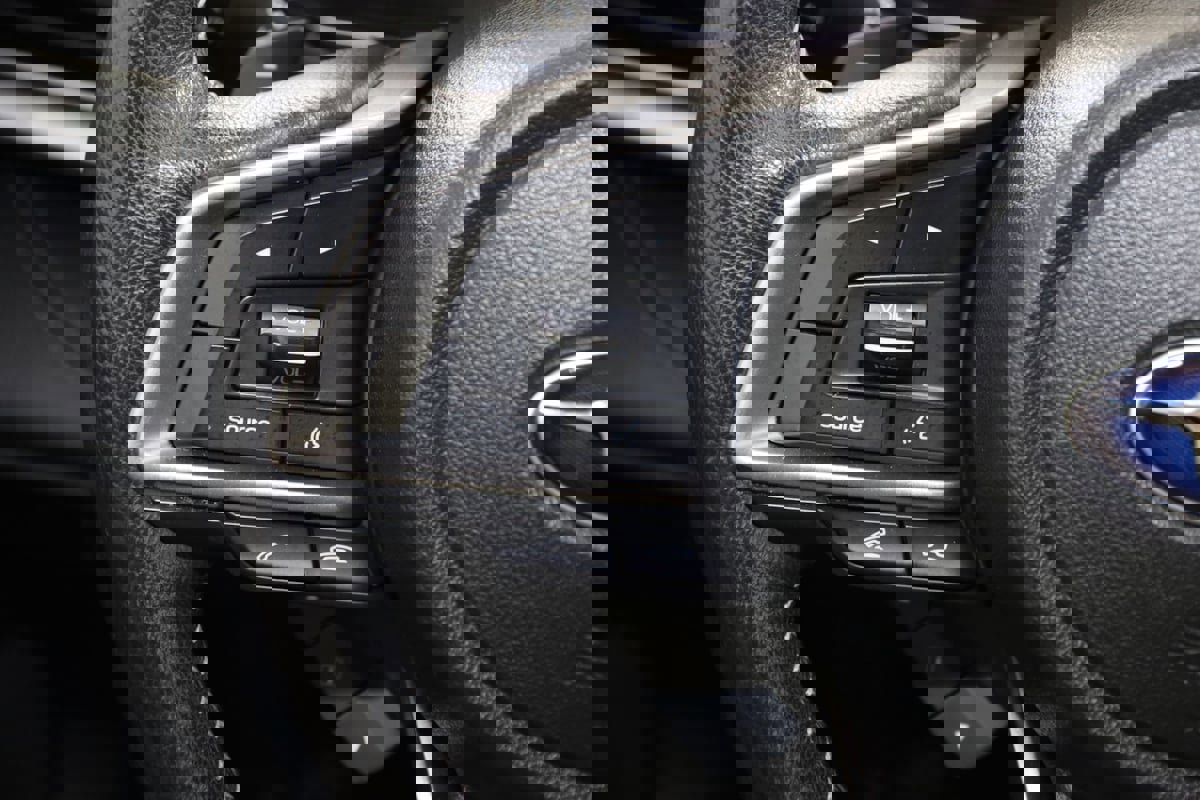 Used 2022 Subaru Outback Limited image 32